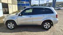 Продам машину RAV 4