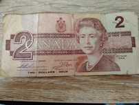 vand bancnota de 2 dollars