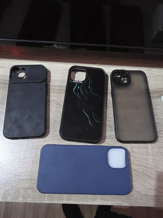 Кейсове за iphone 13