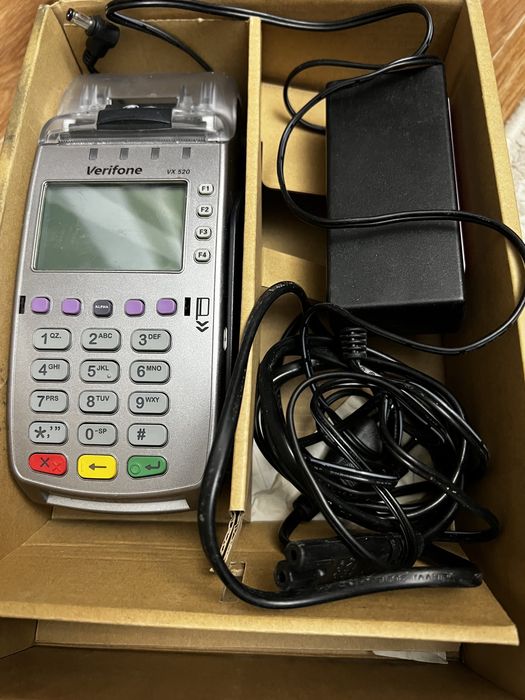 Продам Pos терминал Verifone VX520