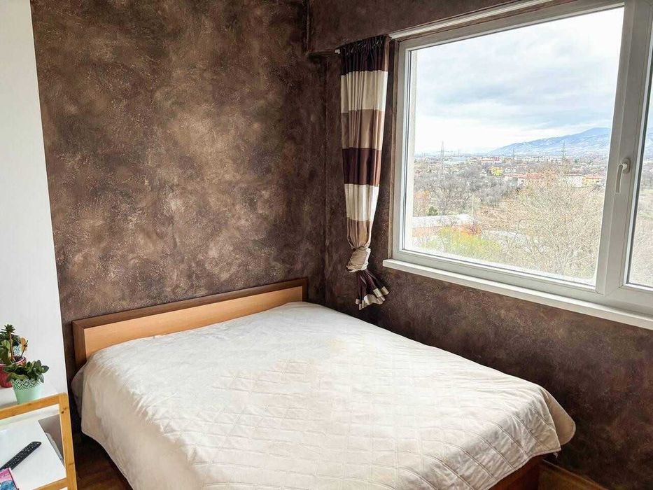 Продава се Тристаен апартамент в Пловдив, Христо Смирненски - 65 кв.м за 1824 €/кв.м - Снимка #5