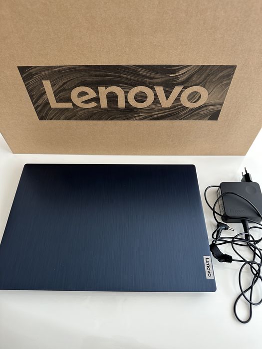 Laptop Lenovo Nou