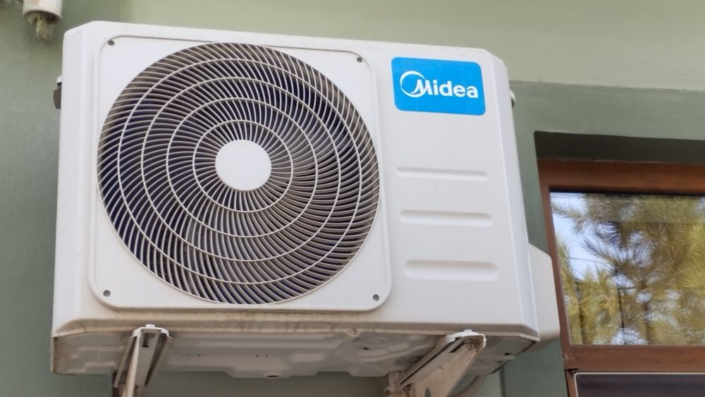 Продается кондиционер Midea 18