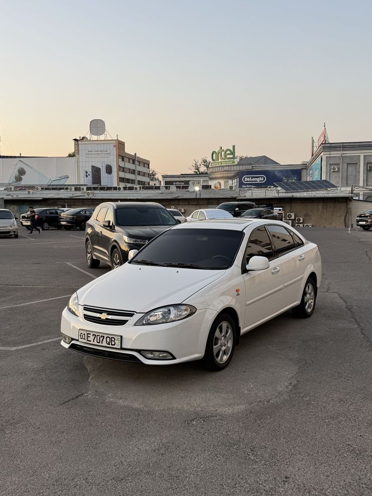 Jentra 2023 oq kraska yoq gaz yoq 13500$