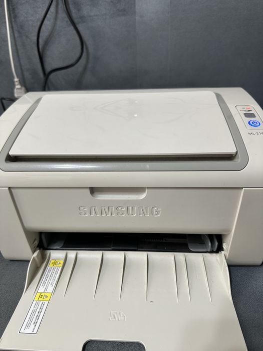 Продам принтер на запчасти