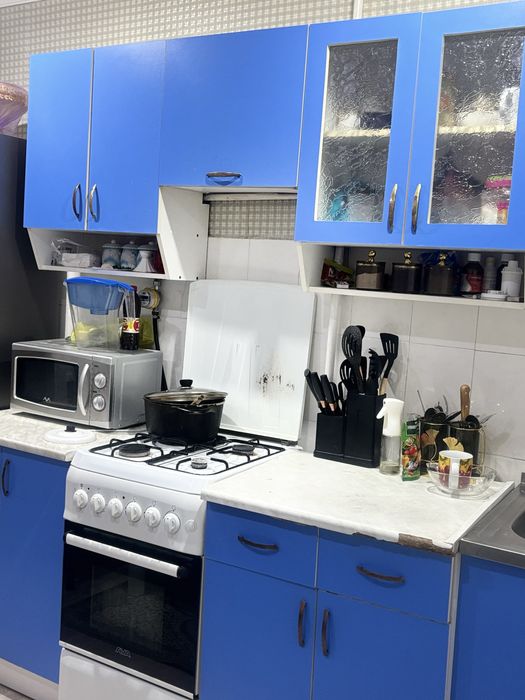 продам кухонный гарнитур