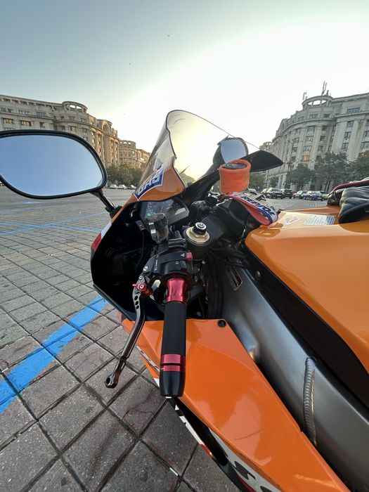 Honda RR 1000 - SC 57