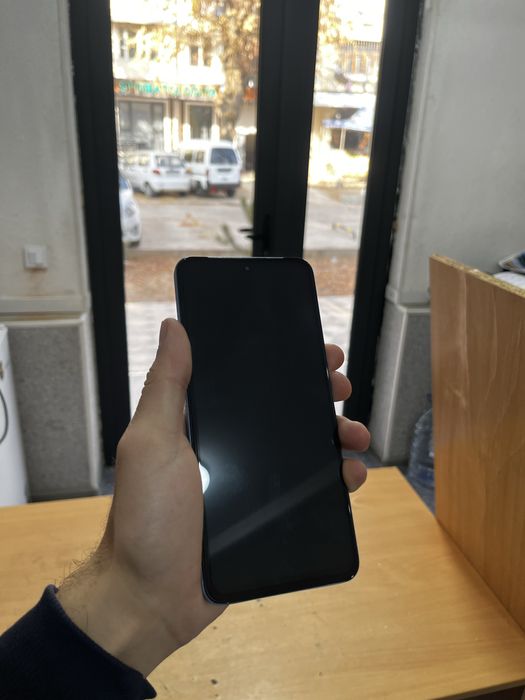 Редми нот 12 сотилади