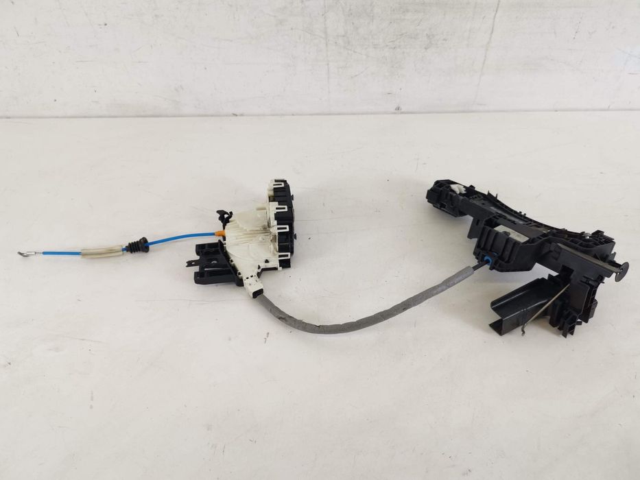 Механизъм Поддръжка Дръжка Външна Ляво Предно С Брава Врата Мерцедес-Б