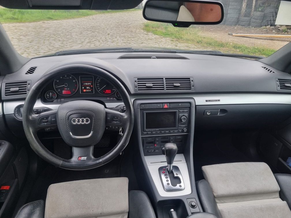 Audi S4 / 4.2 Benzina / V8 /Quattro / Recaro / Padele /Trapa / Automat