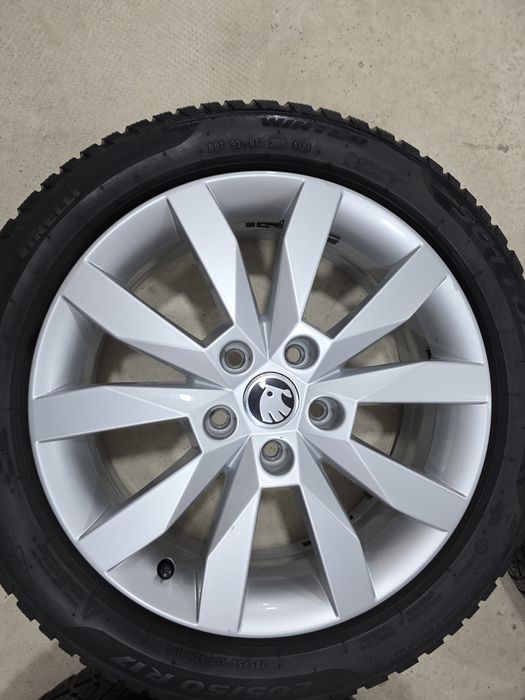 Jante Skoda Octavia 3 Golf 7 8 Caddy Touran 6Jx17 ET43 5x112