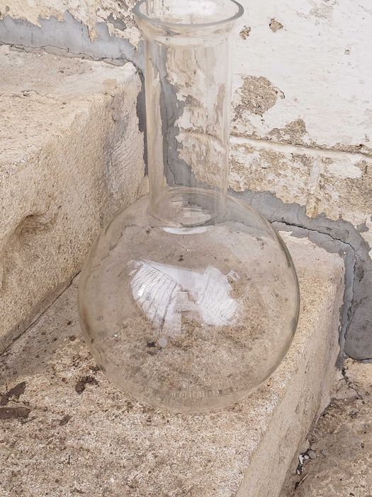 Големи колби 4 и 6 литра