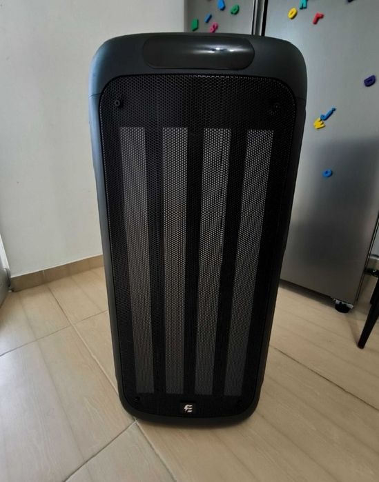 Vând urgent boxă E boda