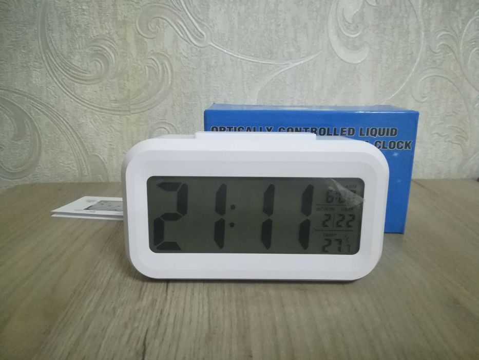 Цифровые/электр. часы. Будильник, подсветка, термометр и тд. Новое.