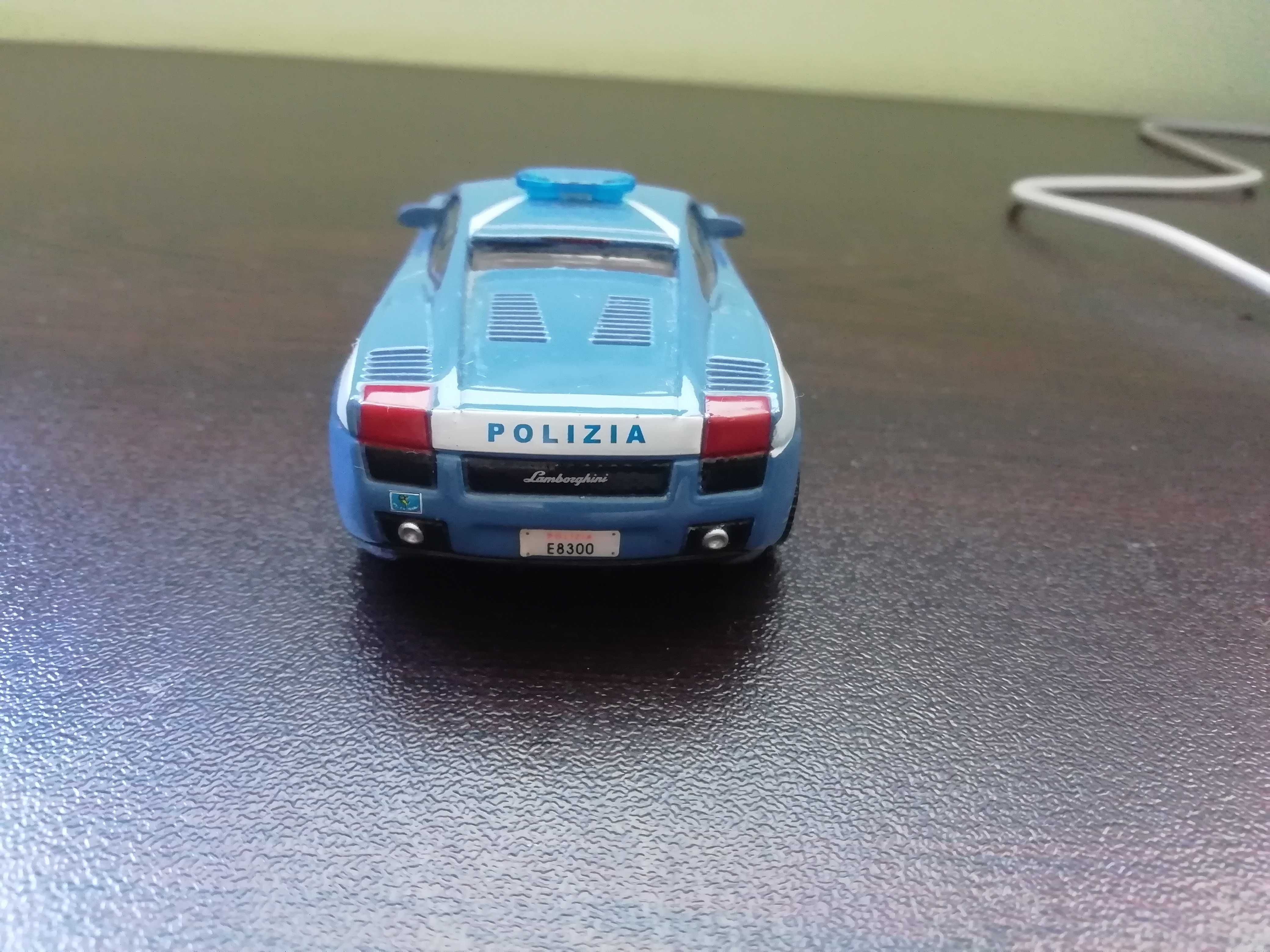BBURAGO LAMBORGHINI GALLARDO POLIZIA 1/43 нова количка Бураго метална