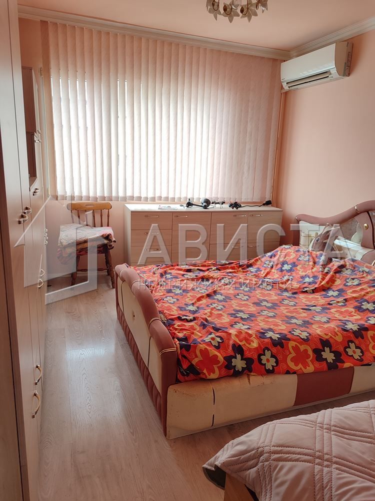 3-стаен в София-Връбница 1 площ 84