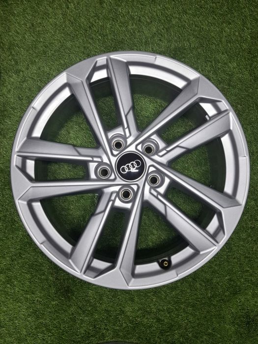 Set 4 jante Audi  a3 s3 r17  Noi originale !