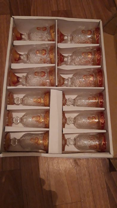 Фужеры, кружки итд.