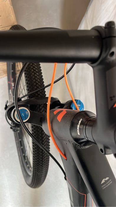 Bicicleta CUBE Race ONE, XT, furca FOX Aer, Impecabila