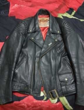 Jacheta de piele naturala