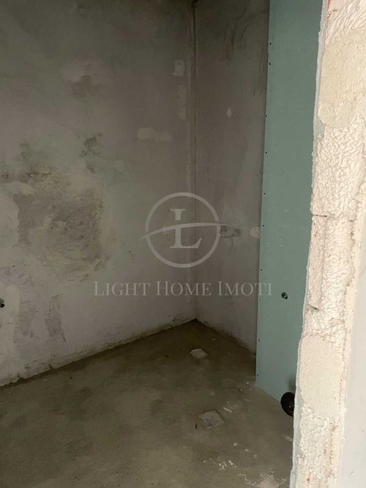 Продава се Тристаен апартамент в Пловдив, Кючук Париж - 101 кв.м за 1060 €/кв.м - Снимка #8