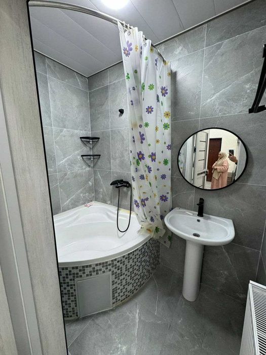 Ижарага 2 хонали квартира берилади.Ор: 6-мкр 32-мактаб