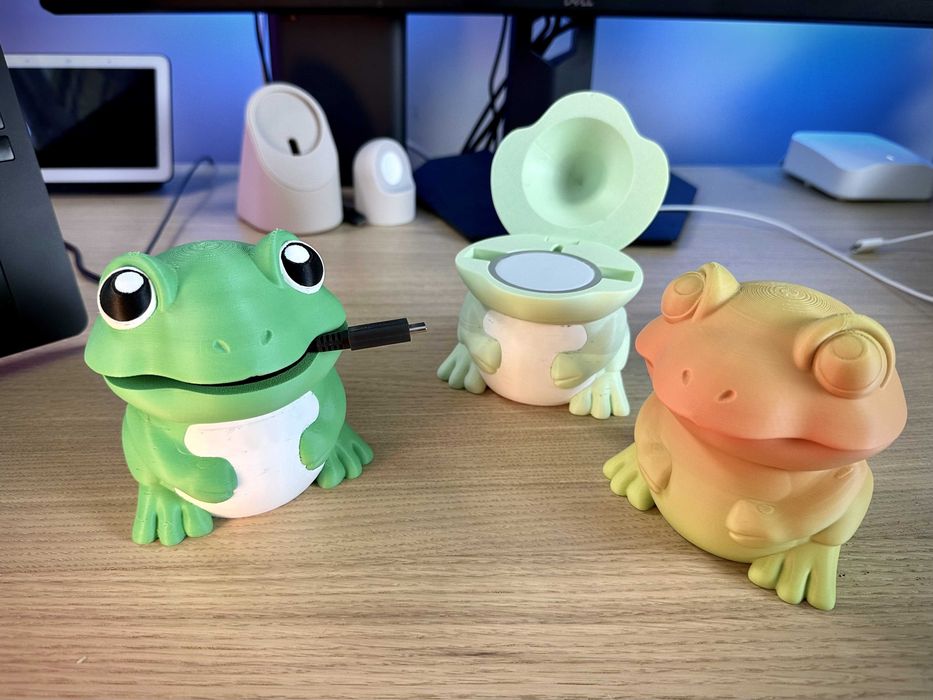 Cute Frog - Подставка для кабеля, телефона и MagSafe