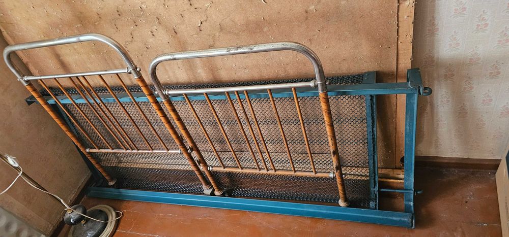 Кровать металлическая советская