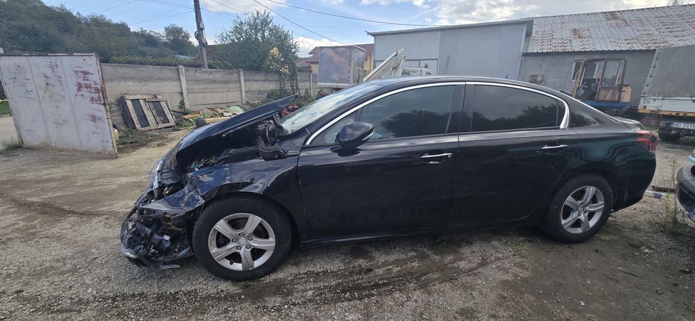 Dezmembrez Peugeot 508 limuzina MANUAL 1.6 HDi euro 6 2017