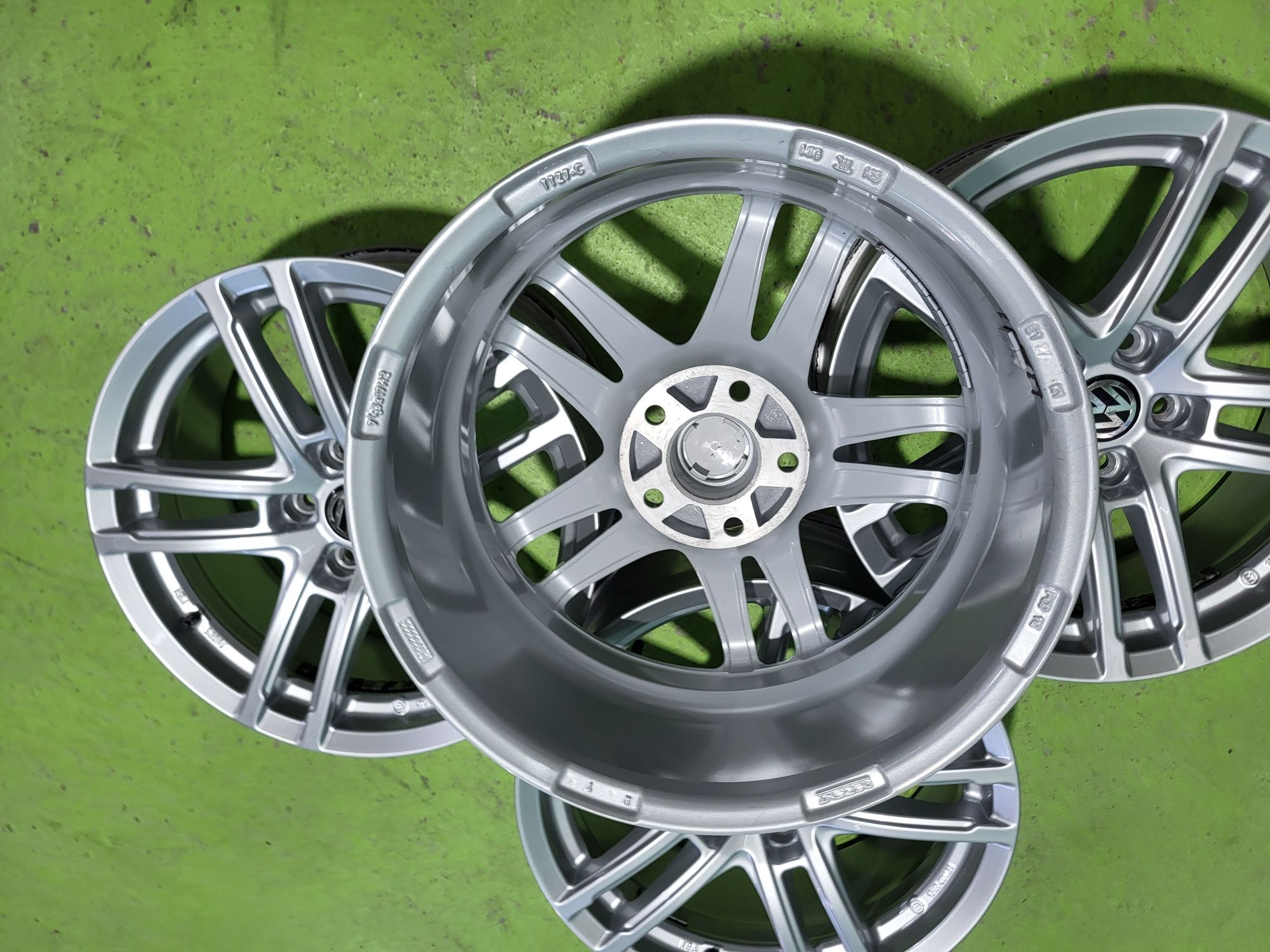 17 5x112 Vw Audi Skoda лети джанти 5х112