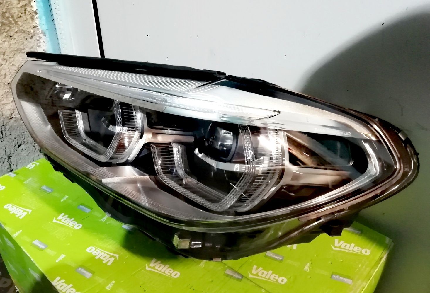 Фар Фарове за BMW X3 X4 G01 G02 / БМВ X3 Х4 Г01 Г02 Adaptive LED.