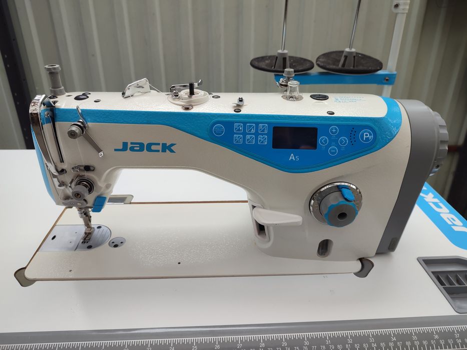 Masina de cusut Jack/Model A5 lineara /full automat