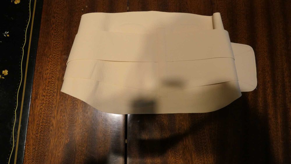 Ултра тънък колан за защита на кръста