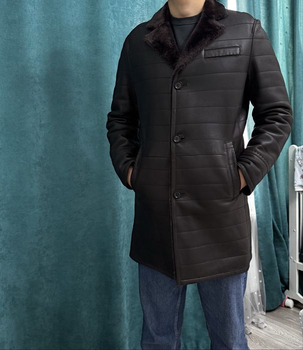 Продам мужскую дубленку размер М