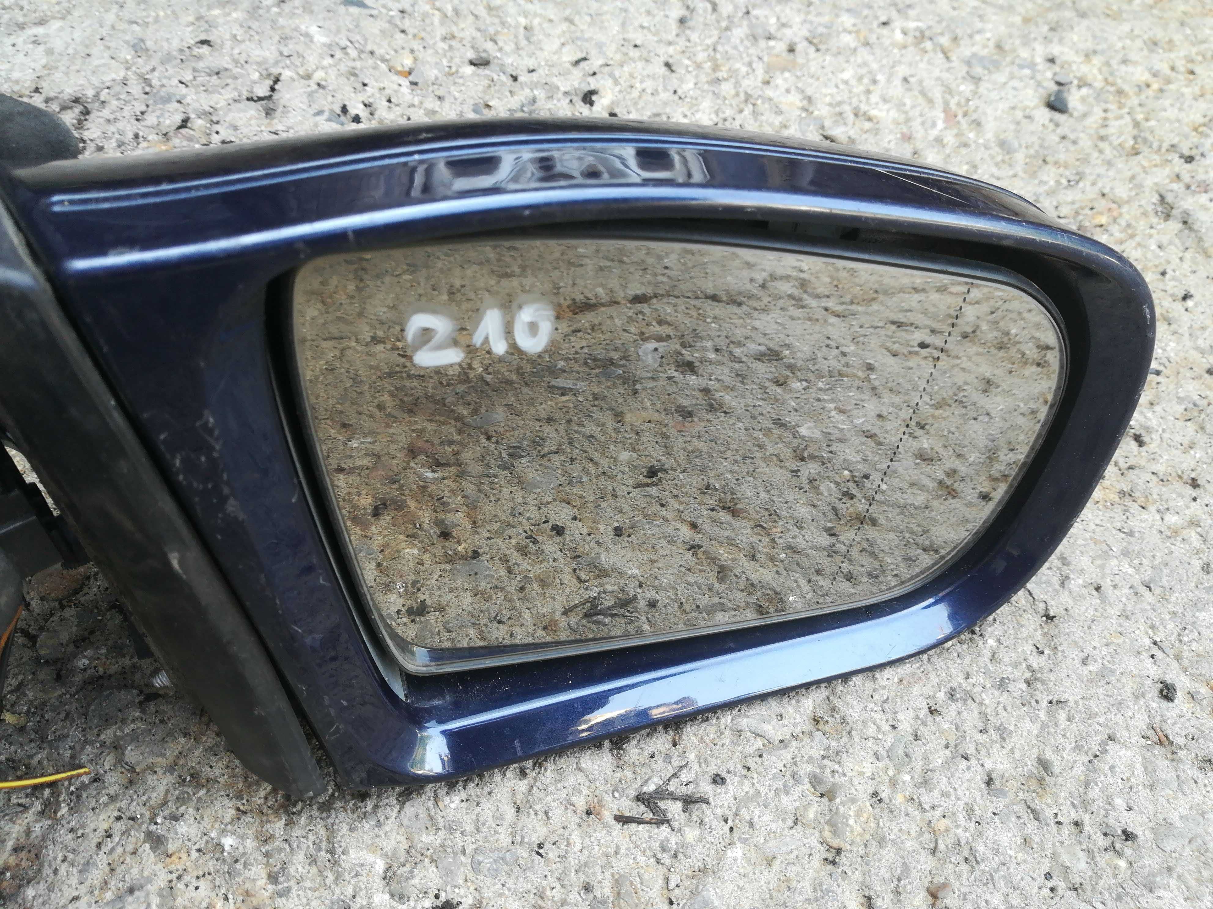 Дясно огледало Mercedes w210 E class Мерцедес в210 Е ( огледала )