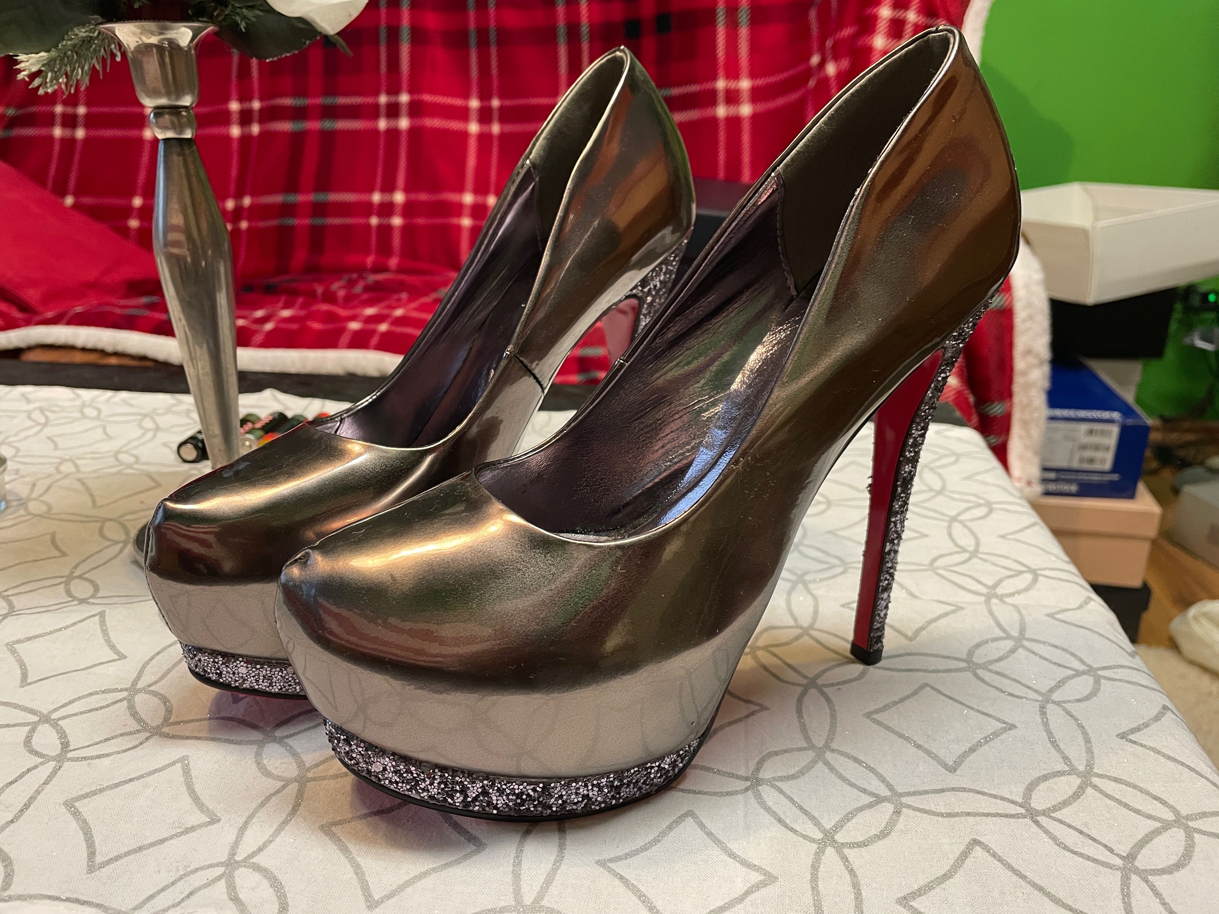 Pantofi dama marimea 40 pentru revelion sau ocazii speciale