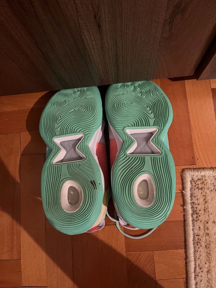 Nike Pg 5 'Daughter'
