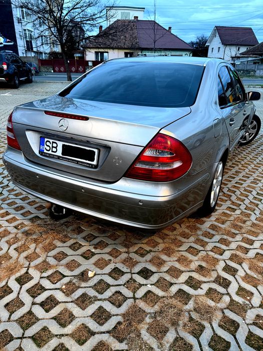 Mercedes E Class 1.8 benzina + GPL