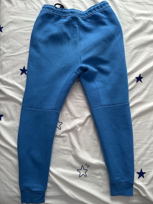 Pantaloni Nike Tech Fleece