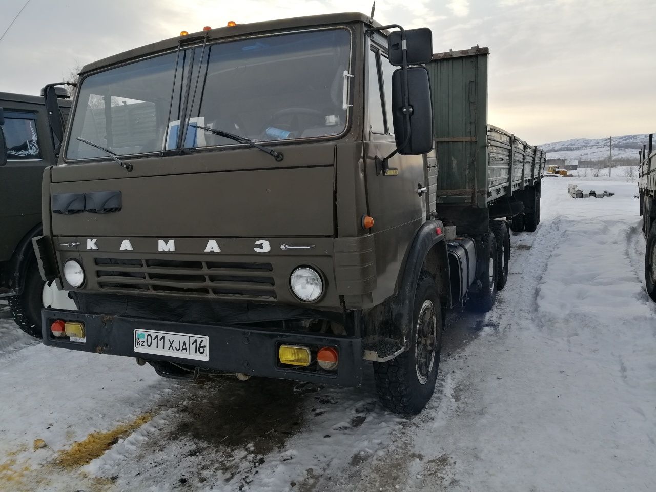 Услуги длинномера с телегой 12 и 13 мертов.