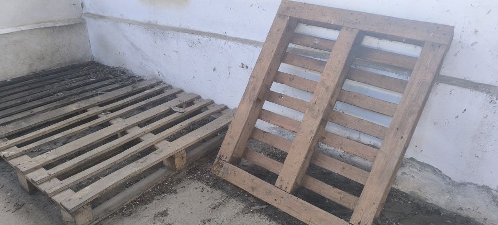 Vand paleti de lemn diferite dimensiuni