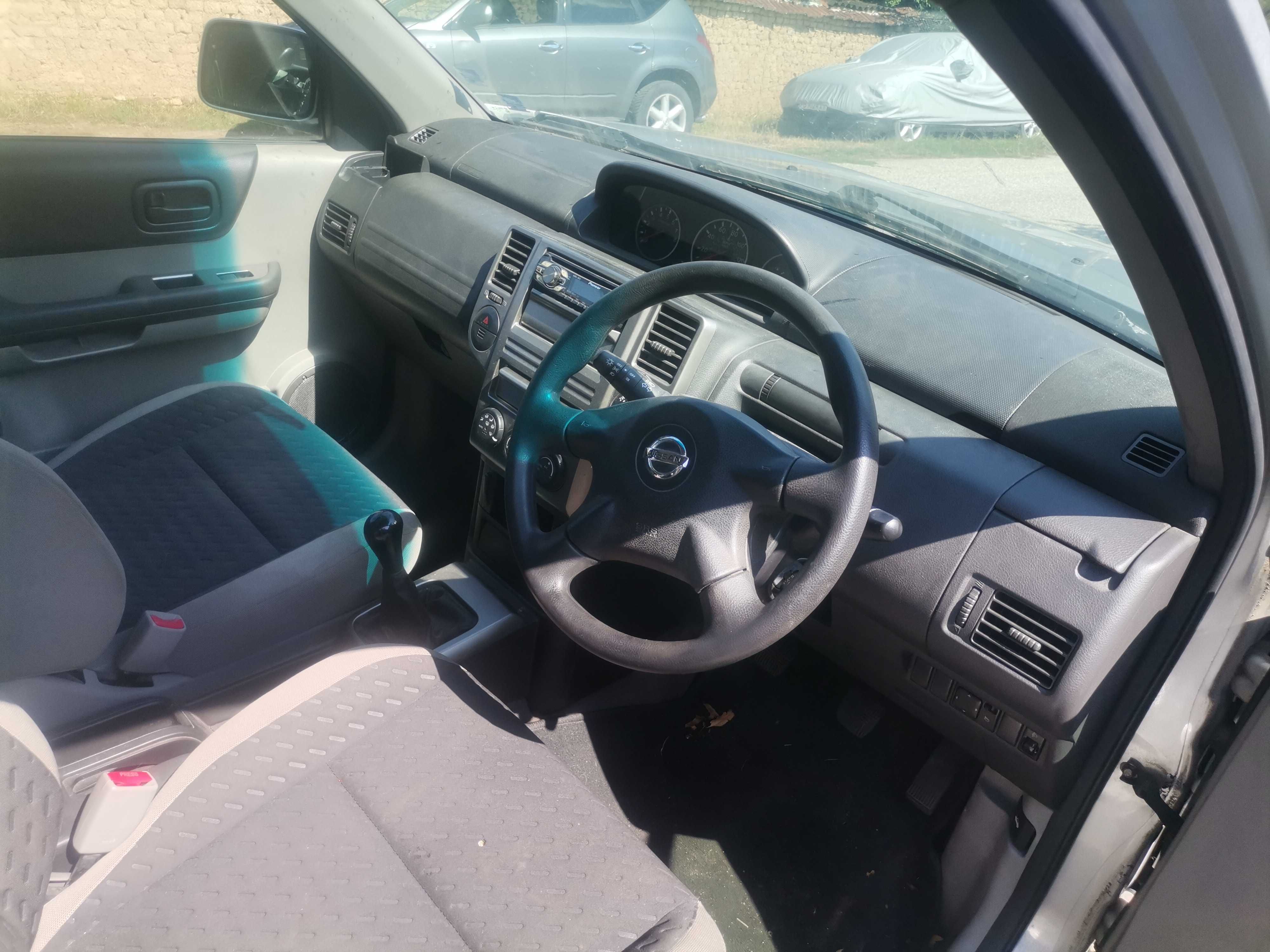 Nissan X-Trail 2.0 qr20de на части.