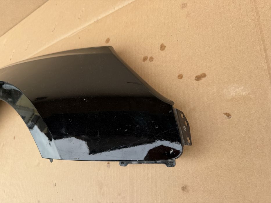 Преден десен калник Audi A4 B9