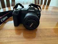 фотоапарат Canon R8