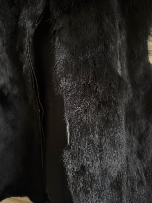 Vesta blana de iepure