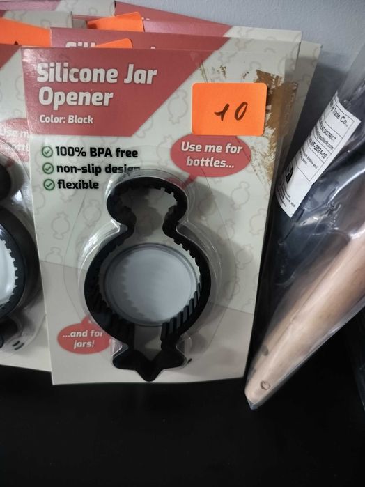 Deschizător de sticle și borcane