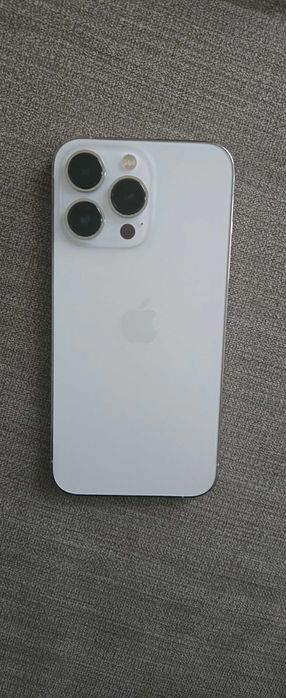 Iphon 13 pro в много добро състояние