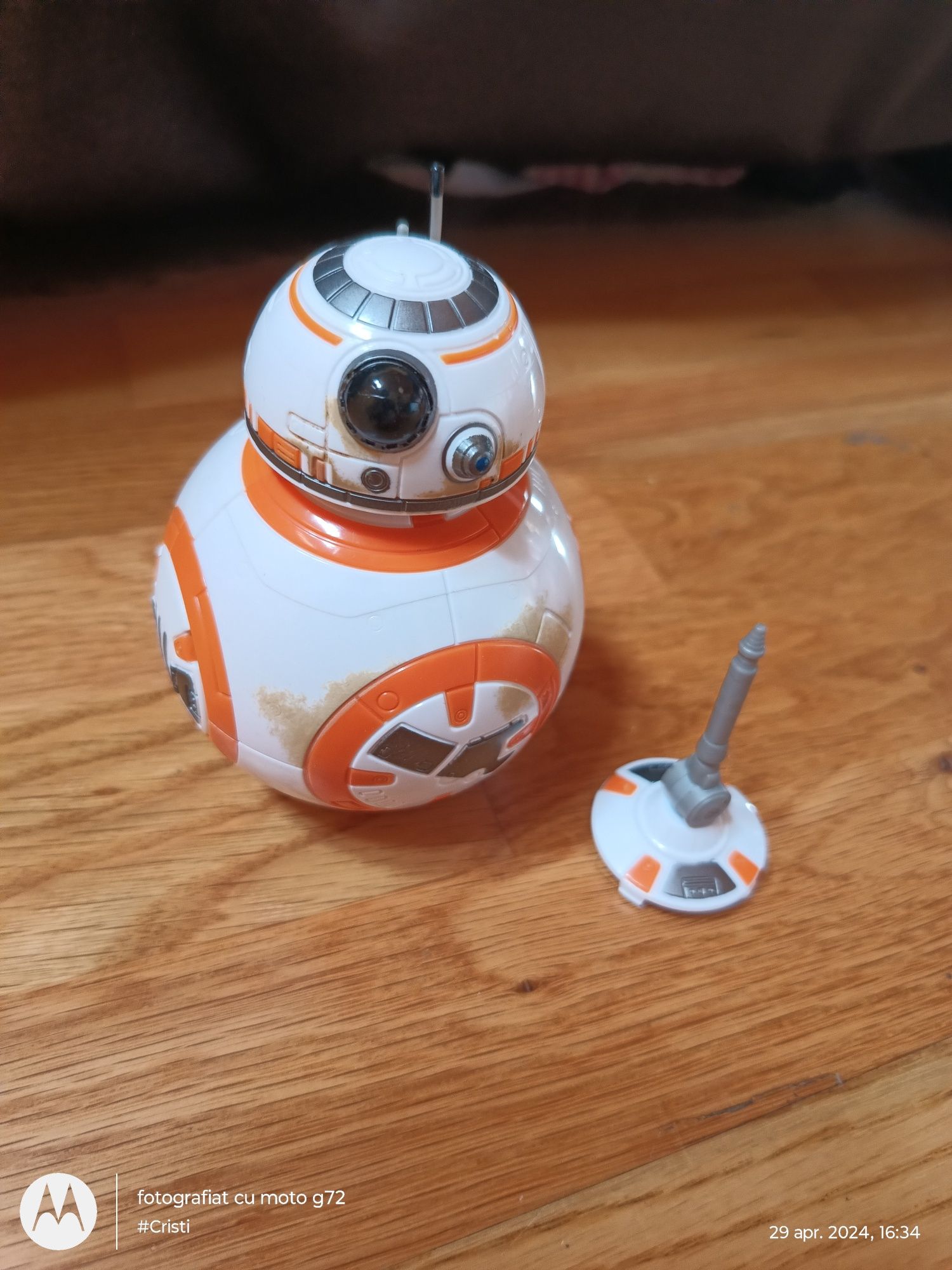 Robot star wars BB-8