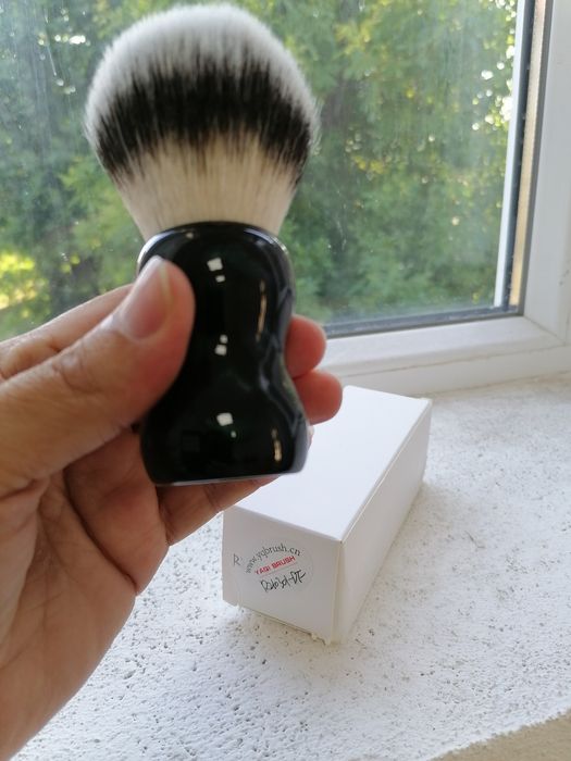 Pamatuf sintetic Yaqi Emerald 26 mm