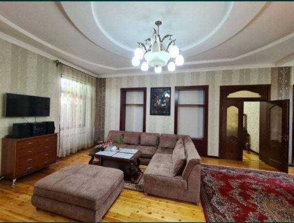 Продается дом в Мирзо Улугбекском районе (Центр Луначарский "ТУРОН")